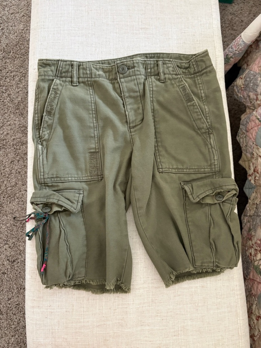 American Eagle Outfitters Olive Green Women's Cargo Shorts